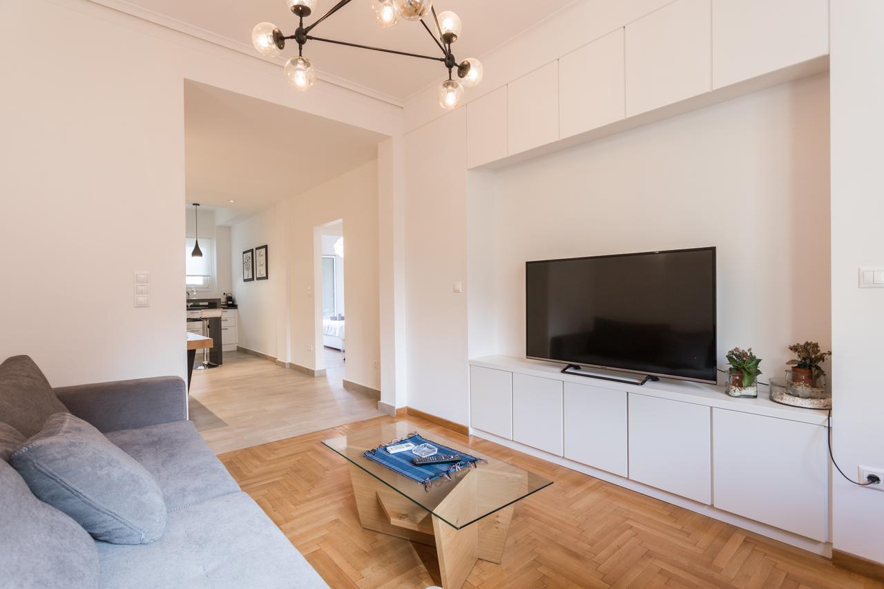 Pagrati 2Bdr Flat Apartment เอเธนส์ ภายนอก รูปภาพ