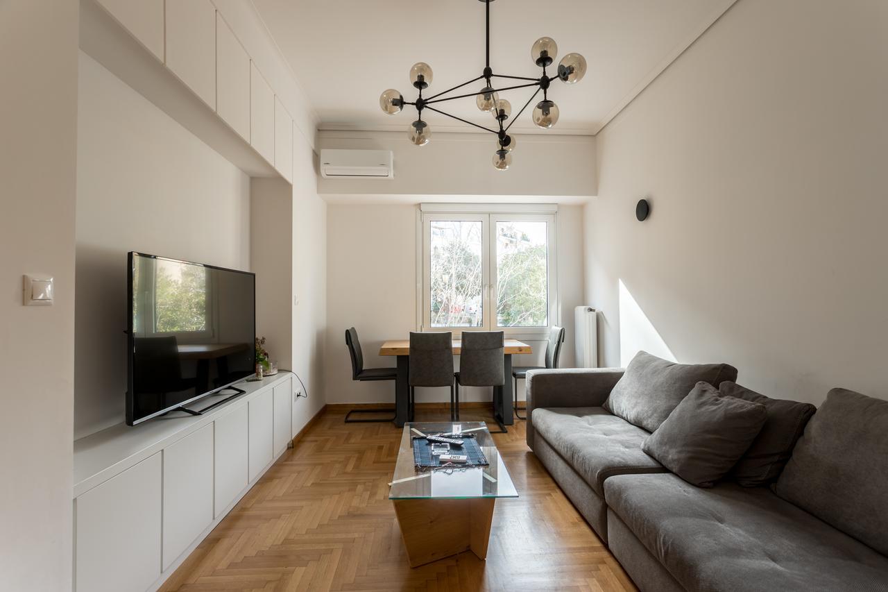 Pagrati 2Bdr Flat Apartment เอเธนส์ ภายนอก รูปภาพ